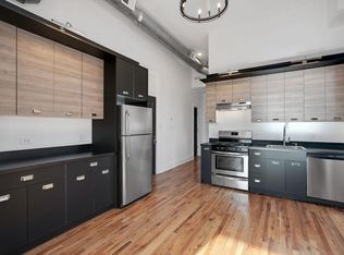 2300 W North Ave #3F, Chicago, IL 60647