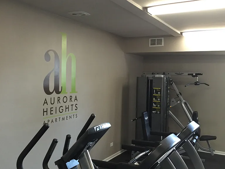 Aurora Heights Apartments — Photo 6