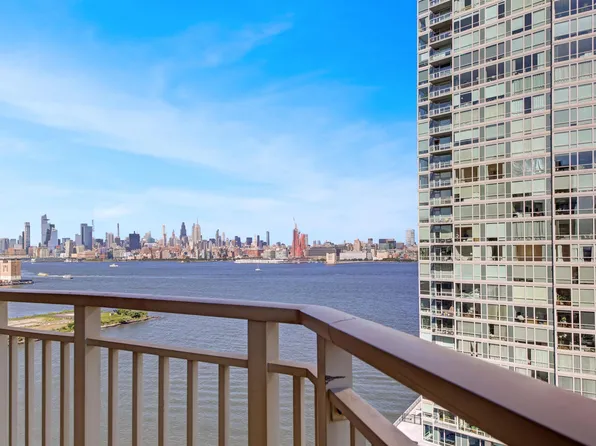 20 2nd Street image 26 of 43