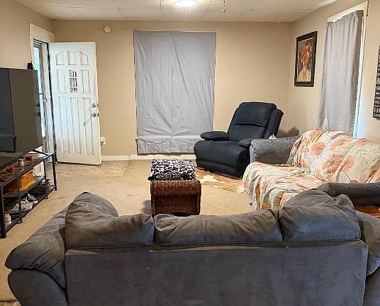 3rd image of 707 Galveston St