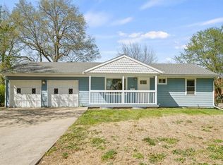7301 Elm St, Raytown, MO 64133