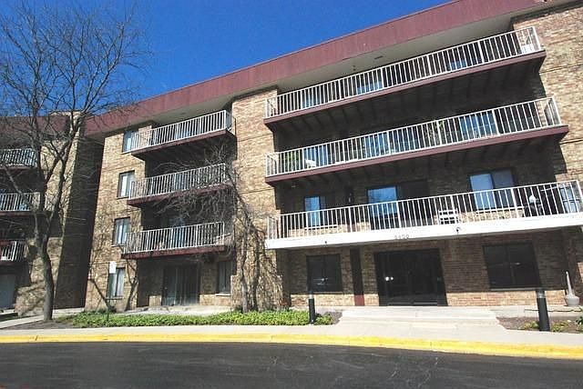 1st image of 5400 Astor Ln APT 301