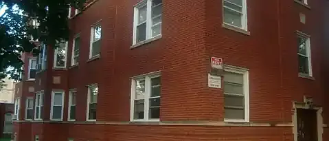 3619 W Roscoe St — Photo 1