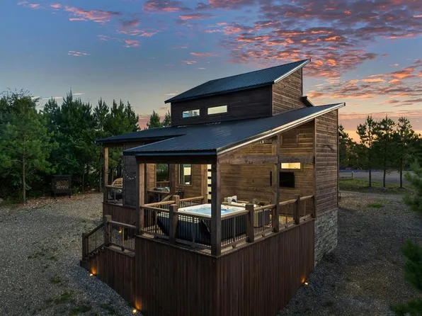 162 Legacy Vista Trl, Broken Bow, OK 74728