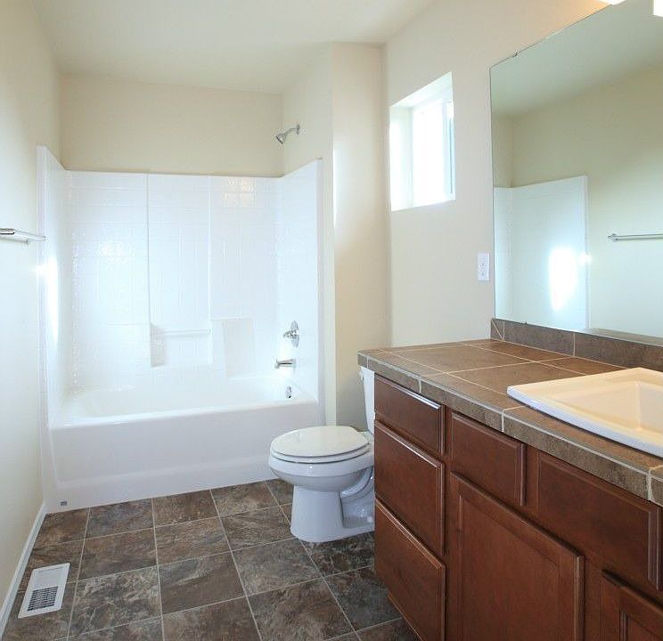 2nd image of 21820 NW Monterey Loop