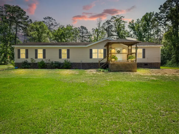 158 Ashworth Dr, Leesville, LA 71446