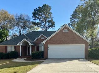 2018 Oakdale Dr, Valdosta, GA 31602