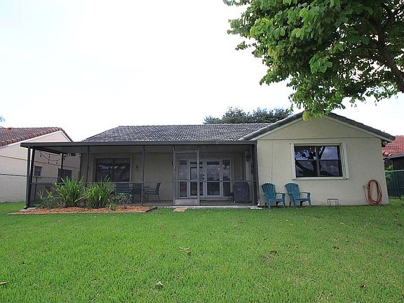 3rd image of 6325 Hawkes Bluff Ave