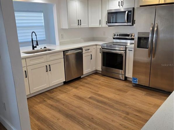 3014 Southern Pkwy W, Bradenton, FL 34205