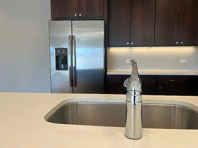3 bed, $2,895 — Photo 2