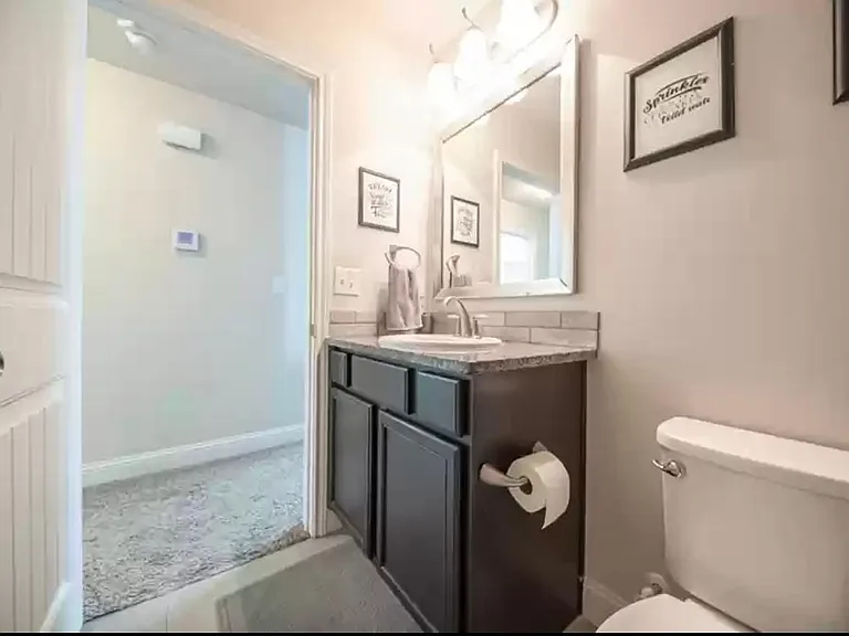 6911 Corral Dr — Photo 3