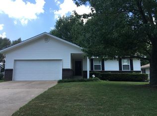 216 N Ozark Ave, Joplin, MO 64801