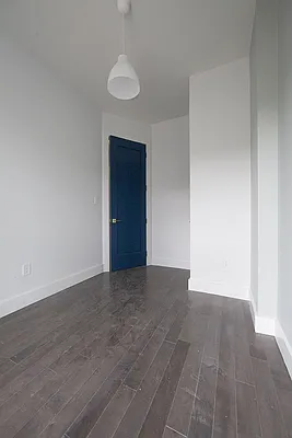 Rented by Brooklyn Group | media 20