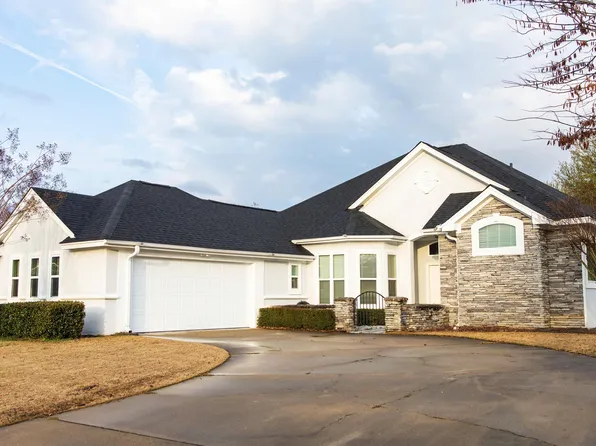 9301 Verdin Ct, Montgomery, AL 36117