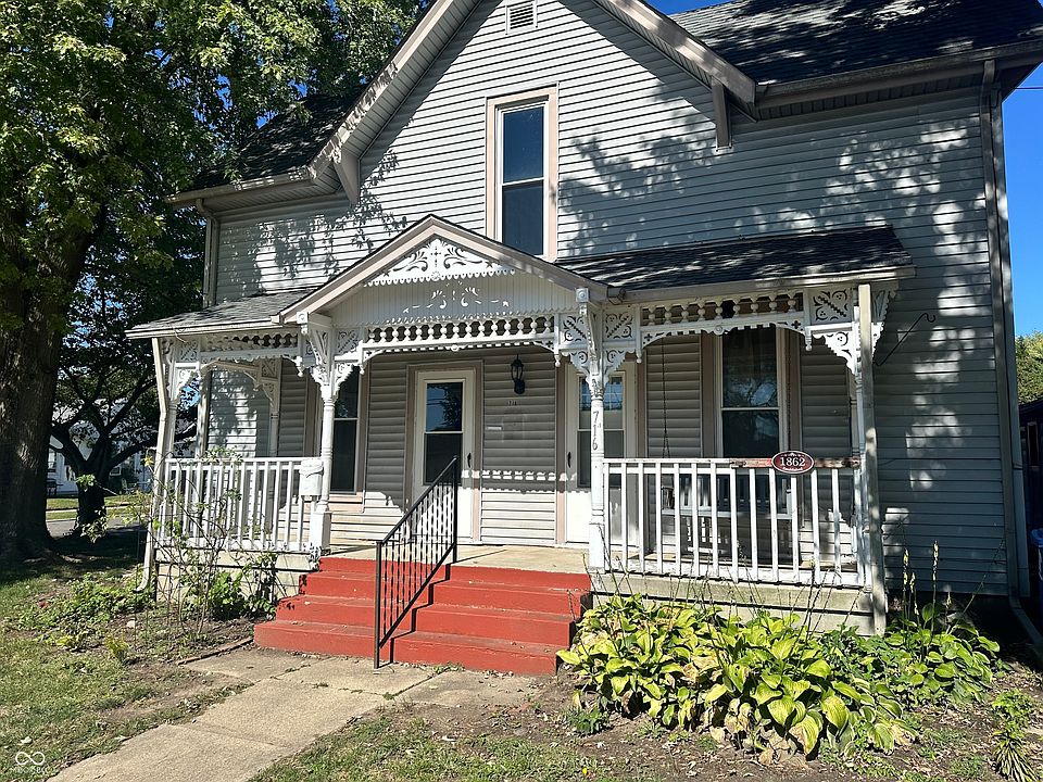 1st image of 714 W Washington St