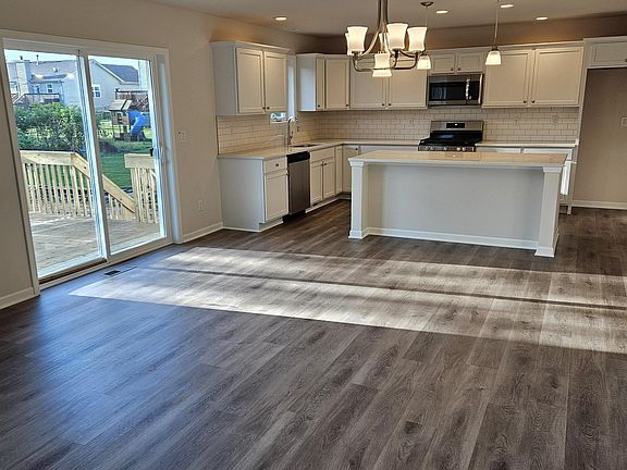 2nd image of 5043 Keri Dr