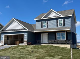 245 Lahaye Dr, Martinsburg, WV 25405