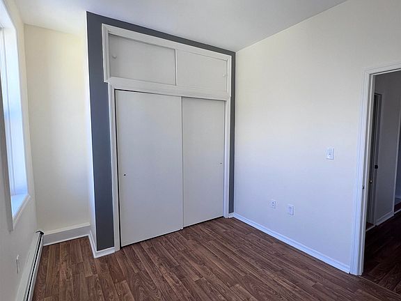 3rd image of 1516 Summit Ave APT 3A