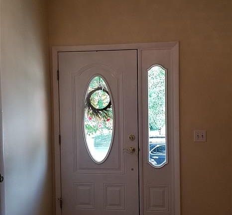 3rd image of 434 Oakwood Pl