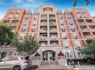 100 Oceana Dr W APT 1B, Brooklyn, NY 11235
