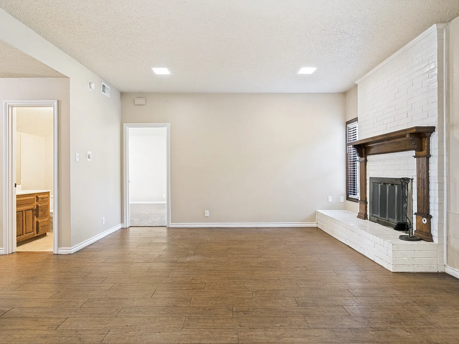 3 bed, 1750 sqft, $1,950 — Photo 2