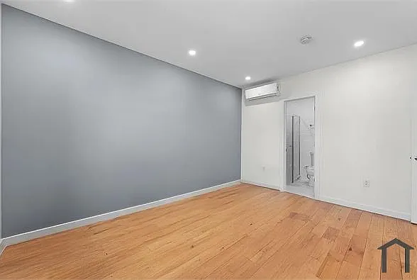 638 Rockaway Pkwy — Photo 5