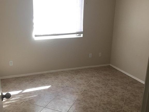 3rd image of 2276 S 172nd Ln