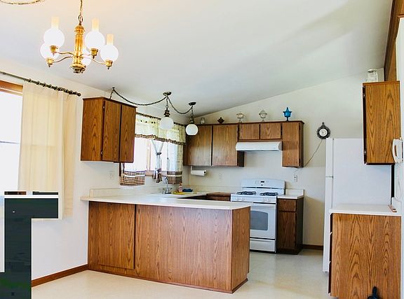 4th image of 2611 Cherie Ln