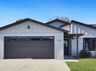 1558 Blaines Way, Spirit Lake, IA 51360