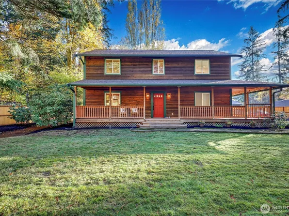 8128 High School Loop NE, Bainbridge Island, WA 98110
