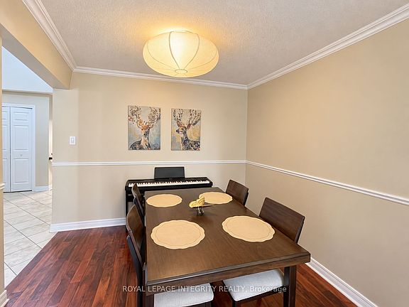 5th image of 38 Redpath Dr