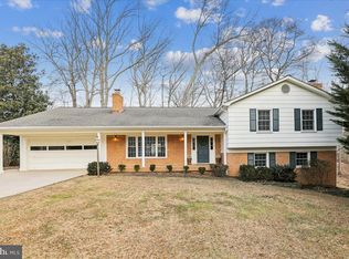 12145 Stirrup Rd, Reston, VA 20191