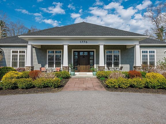 3rd image of 1776 Old Turnpike Rd