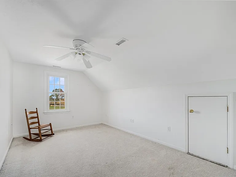 318 Sutton St #0 — Photo 18