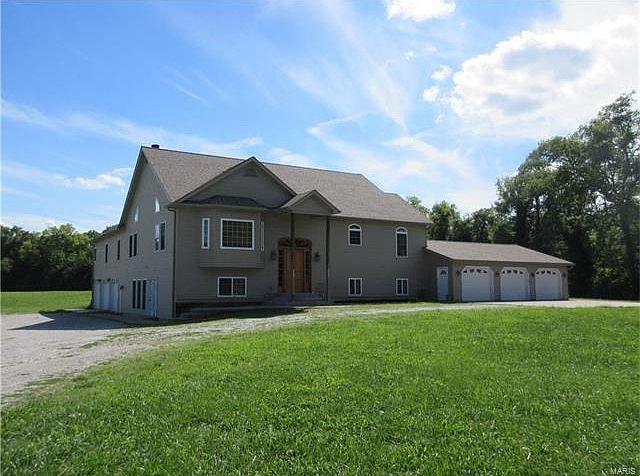 1st image of 431 Arlington Dr