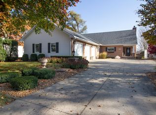 3157 River Rd, Kankakee, IL 60901