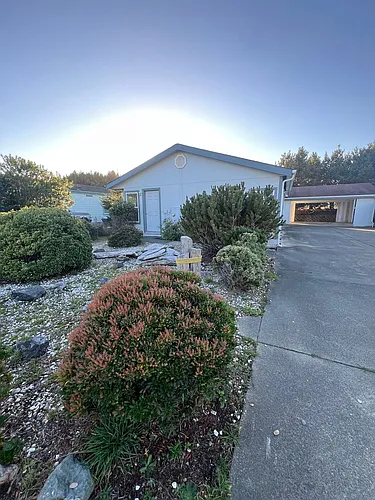2976 Spinnaker Dr Photo 1