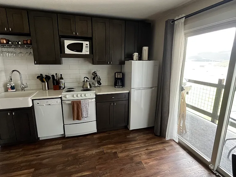 Tenderfoot St — Photo 2