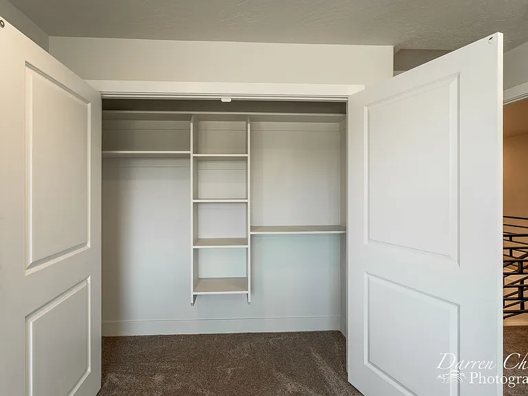 131 N 240 E — Photo 24