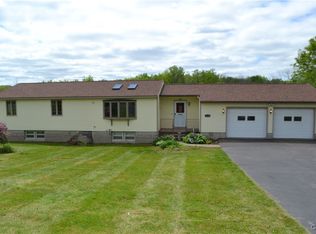 1310 Old State Route 31, Memphis, NY 13112