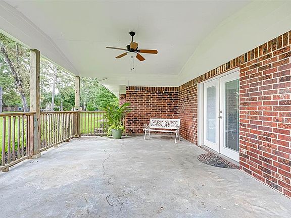 3rd image of 12015 Cottonwood Ln