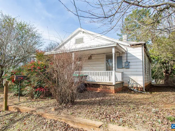 611 Rives St, Charlottesville, VA 22902