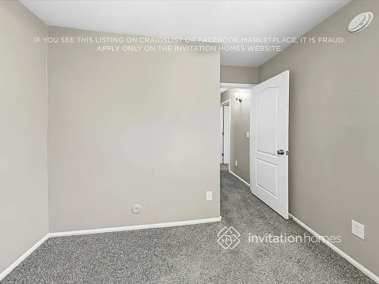 447 W Corriente Ct — Photo 13