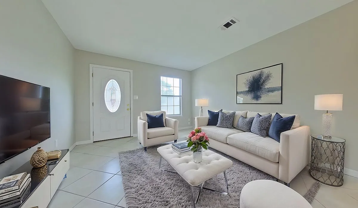3354 La Leyenda Court Unit B — Photo 4