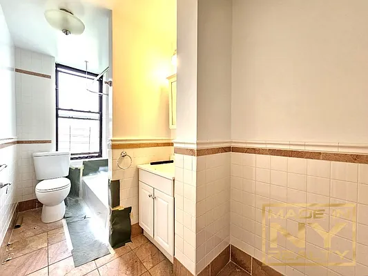 Rented by Made In NY Realty | media 5