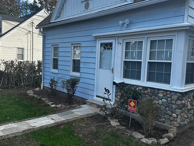 64 E Thorme St — Photo 1