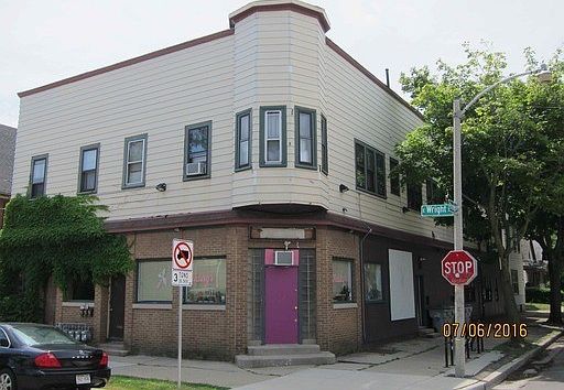 1st image of 903 E Wright St APT 1