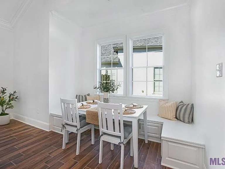 3505 Rue D Orleans — Photo 5