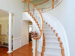 16112 Nursery Ln, Gaithersburg, MD 20878