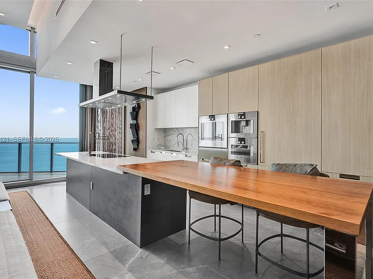 15701 Collins Ave #4802 — Photo 8